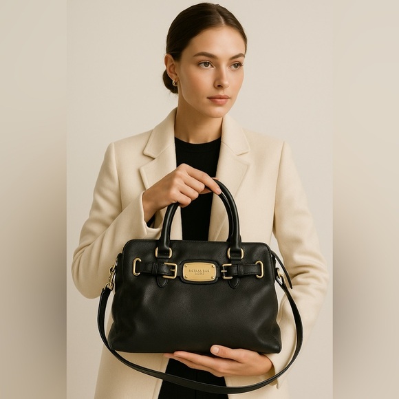 Michael Kors Black Hamilton Crossbody Hobo Bag - Picture 1 of 16